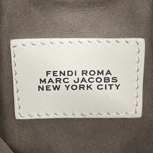 Auth FENDI Mon Tresor Silver Leather Handbag - Picture 13 of 14